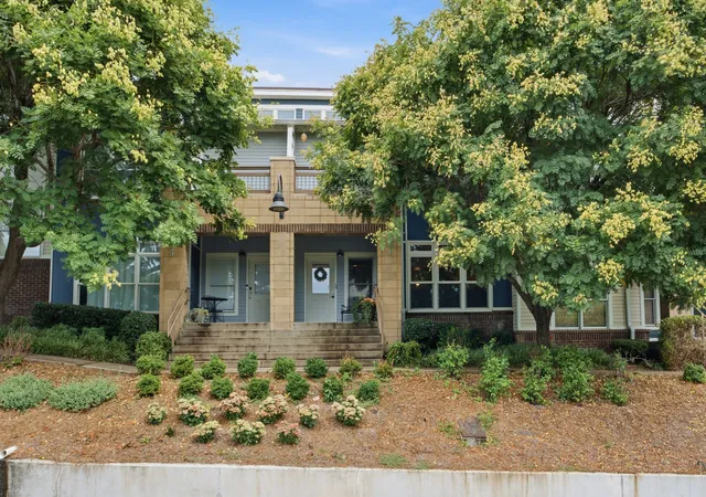 Photo 2 of Townhouse for sale at 904 Ireland St, Nashville, TN 37208 | MLS# 3531085 | Listing updated on 2026-09-19