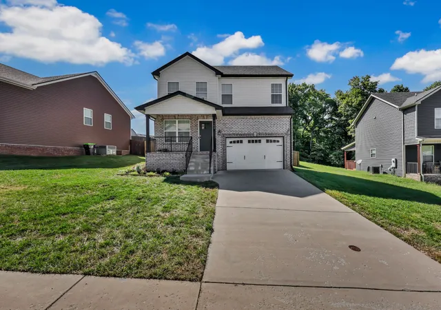 Photo 2 of Sale Pending at 1145 Racker Dr, Clarksville, TN 37043 | MLS# 3530683 | Listing updated on 2026-09-06