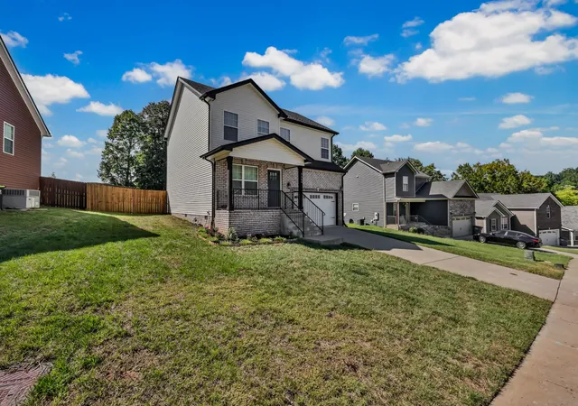 Photo 3 of Sale Pending at 1145 Racker Dr, Clarksville, TN 37043 | MLS# 3530683 | Listing updated on 2026-09-06