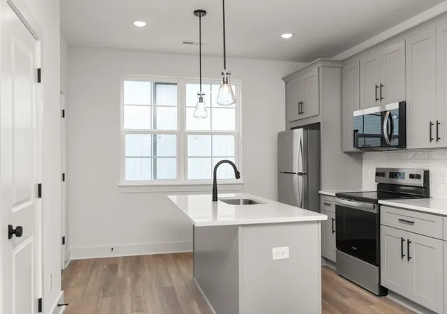Photo 3 of Townhouse for sale at 700 N Dupont Ave #204, Madison, TN 37115 | MLS# 3530661 | Listing updated on 2026-09-01