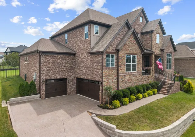 Photo 2 of Single family home for sale at 616 Silva Ln, Nolensville, TN 37135 | MLS# 3544425 | Listing updated on 2026-09-18