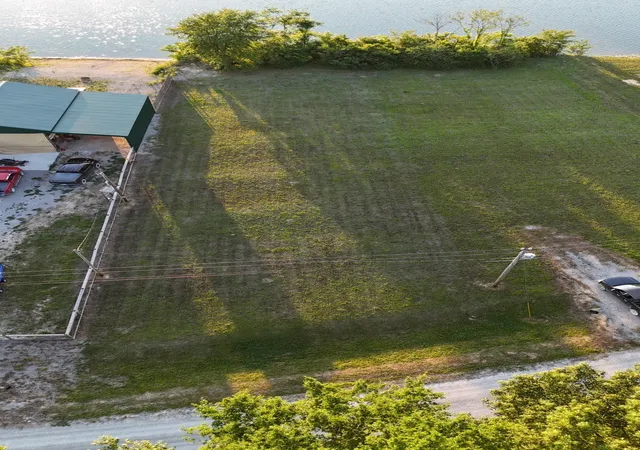 Photo 4 of Land for sale at 2825 Hardin Btm River Rd, Clifton, TN 38425 | MLS# 3530688 | Listing updated on 2026-09-01