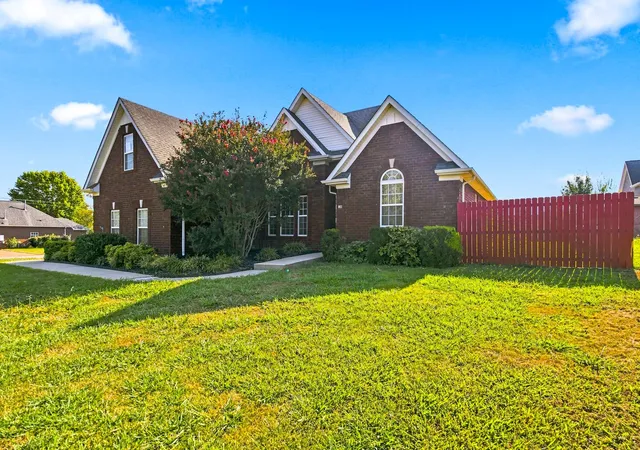 Photo 2 of Single family home for sale at 801 Riata Ct, Smyrna, TN 37167 | MLS# 3531659 | Listing updated on 2026-09-19