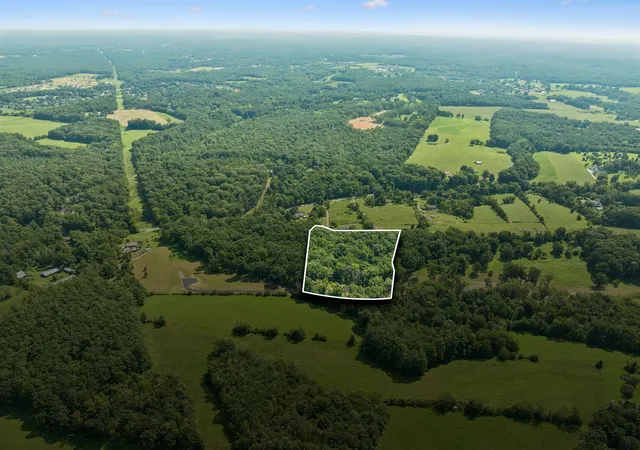 Photo 3 of Land for sale at 3212 Hunziker Ln, Fairview, TN 37062 | MLS# 3547999 | Listing updated on 2026-09-15