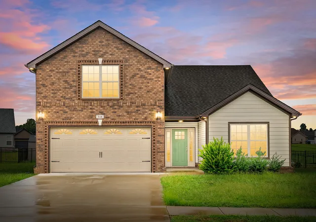 Photo 1 of Single family home for sale at 516 Castle Pinckney Ln, Clarksville, TN 37042 | MLS# 3530818 | Listing updated on 2026-09-04