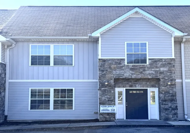 Photo 1 of Townhouse for sale at 3719 Keri Ln Ne, Cleveland, TN 37312 | MLS# 3530781 | Listing updated on 2026-09-03