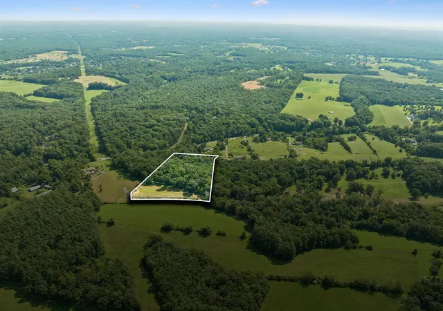 Photo 2 of Land for sale at 3218 Hunziker Ln, Fairview, TN 37062 | MLS# 3547998 | Listing updated on 2026-09-15