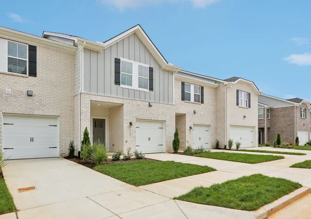Photo 1 of Townhouse for sale at 7159 Cedarcrest Ct, Fairview, TN 37062 | MLS# 3544754 | Listing updated on 2026-09-10