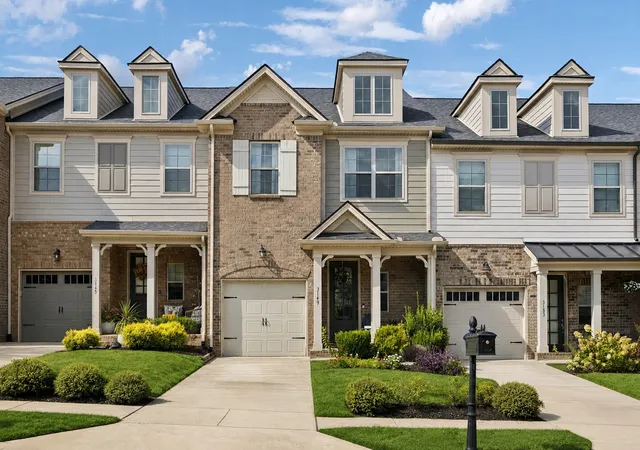 Photo 2 of Townhouse for sale at 3149 Sassafras Ln, Thompsons Station, TN 37179 | MLS# 3531670 | Listing updated on 2026-09-20