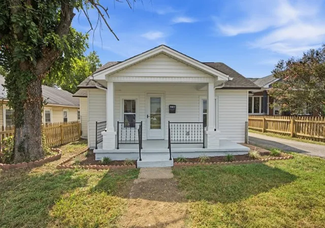 Photo 2 of Single family home for sale at 597 Long Holw Pike, Gallatin, TN 37066 | MLS# 3531448 | Listing updated on 2026-09-23