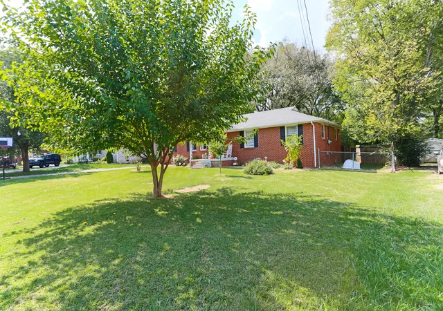 Photo 2 of Single family home for sale at 6641 Forrest Ln, Murfreesboro, TN 37129 | MLS# 3541328 | Listing updated on 2026-09-08