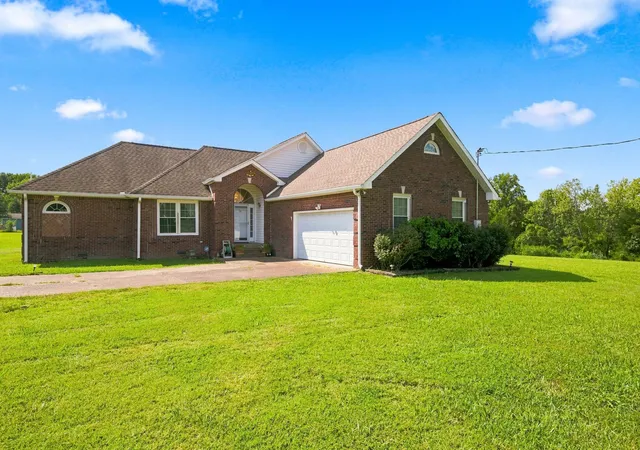 Photo 1 of Single family home for sale at 1730 Old County House Rd, White Bluff, TN 37187 | MLS# 3530886 | Listing updated on 2026-10-09