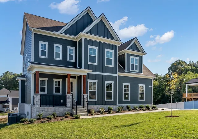 Photo 2 of Single family home for sale at 7428 Twill Hts Loop, Fairview, TN 37062 | MLS# 3530844 | Listing updated on 2026-09-02