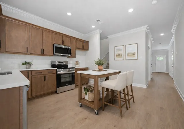 Photo 2 of Townhouse for sale at 513 Rohan Dr, Murfreesboro, TN 37129 | MLS# 3530885 | Listing updated on 2026-09-13
