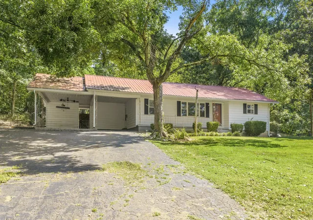 Photo 2 of Sale Pending at 2310 Highway 69 S, Bath Springs, TN 38311 | MLS# 3540348 | Listing updated on 2026-10-04