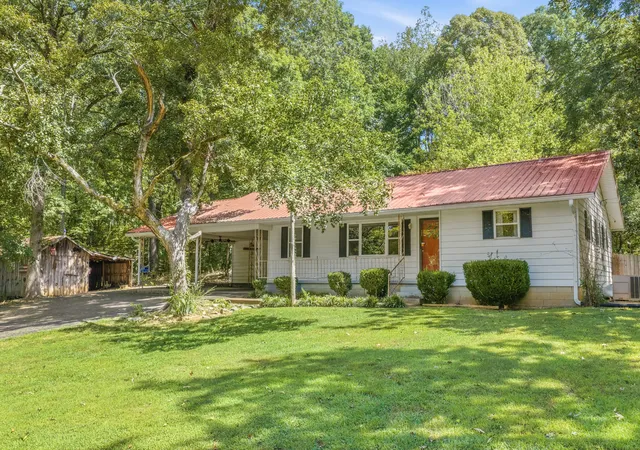 Photo 3 of Sale Pending at 2310 Highway 69 S, Bath Springs, TN 38311 | MLS# 3540348 | Listing updated on 2026-10-04