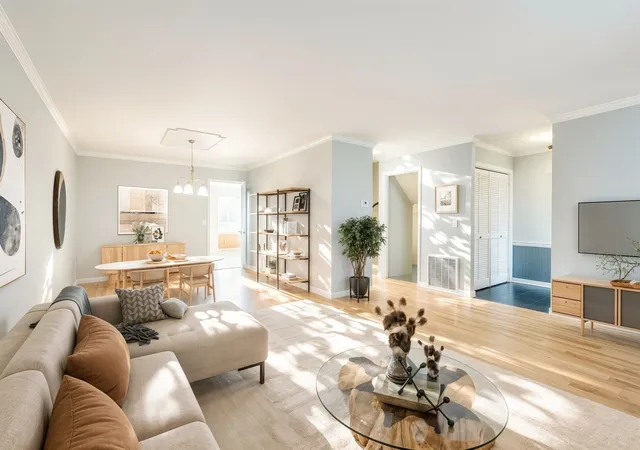 Photo 4 of Townhouse for sale at 6935 Highland Park Dr, Nashville, TN 37205 | MLS# 3619234 | Listing updated on 2026-10-11