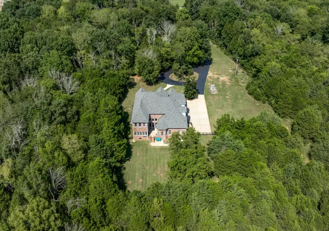Photo 2 of Single family home for sale at 2850 Rockdale Fellowship Rd, Mount Juliet, TN 37122 | MLS# 3542895 | Listing updated on 2026-09-13