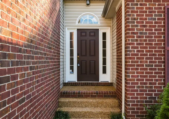 Photo 2 of Single family home for sale at 541 Wheatfield Way, Nashville, TN 37209 | MLS# 3541299 | Listing updated on 2026-09-19