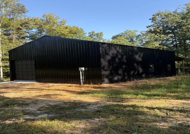 Photo 2 of Single family home for sale at 2671 Brodies Landing Rd, Parsons, TN 38363 | MLS# 3531217 | Listing updated on 2026-09-02
