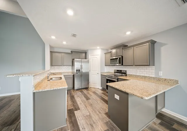 Listing Photo 5 - Condo for sale in building located at 1729 Calypso Dr, Murfreesboro, TN 37128
