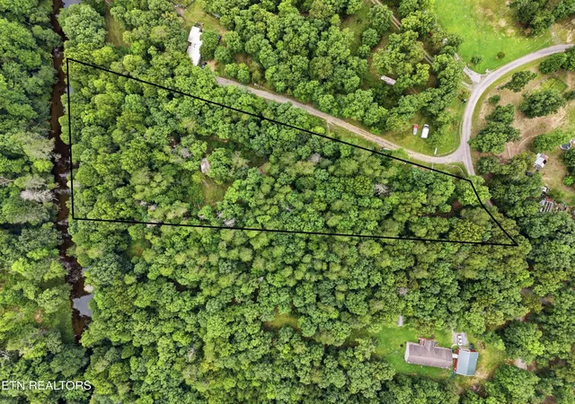 Photo 2 of Land for sale at 574 River Rd, Crossville, TN 38572 | MLS# 3530976 | Listing updated on 2026-09-02