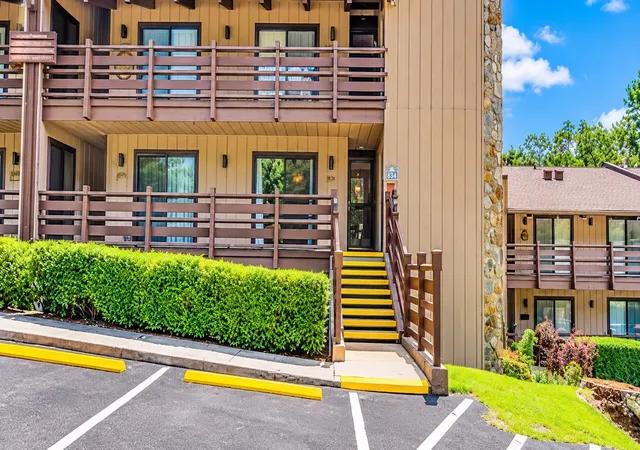 Condo for sale at 1081 Cove Rd #834, Sevierville, TN 37876 | MLS# 3530979
