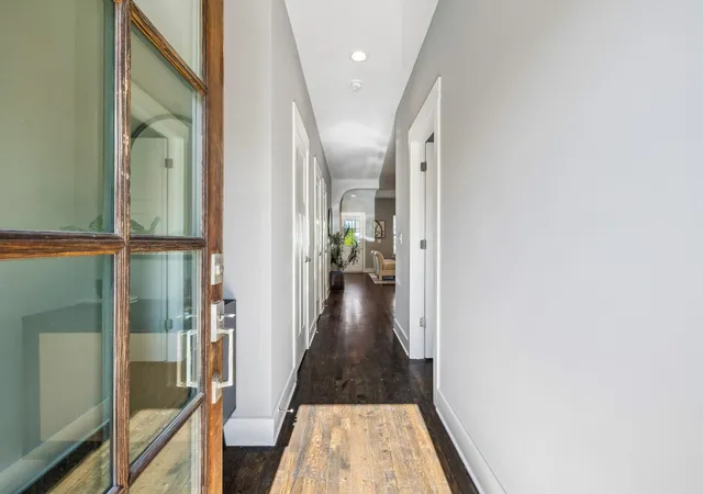 Photo 3 of Townhouse for sale at 733 Arbor Tr Cir, Nashville, TN 37207 | MLS# 3530991 | Listing updated on 2026-09-02