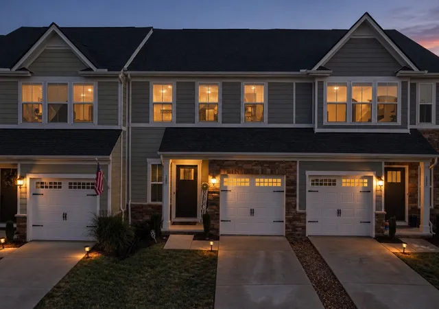 Photo 2 of Townhouse for sale at 228 Pryor Dr, Gallatin, TN 37066 | MLS# 3531025 | Listing updated on 2026-09-17
