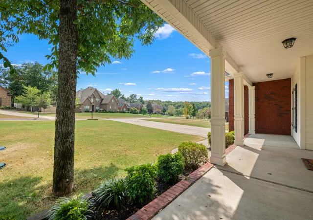 Photo 3 of Single family home for sale at 720 Twin View Dr, Murfreesboro, TN 37128 | MLS# 3545455 | Listing updated on 2026-09-24