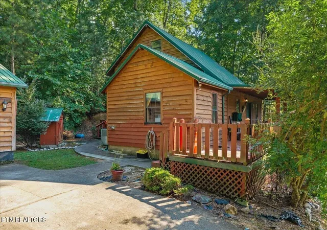 Photo 2 of Sale Pending at 127 County Rd 7, Calhoun, TN 37309 | MLS# 3531008 | Listing updated on 2026-09-20