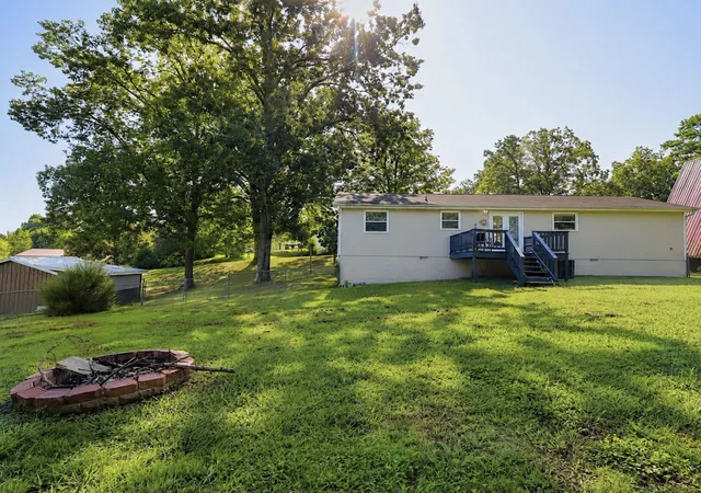 Photo 3 of Single family home for sale at 408 Fairview Dr Se, Cleveland, TN 37323 | MLS# 3541210 | Listing updated on 2026-09-21