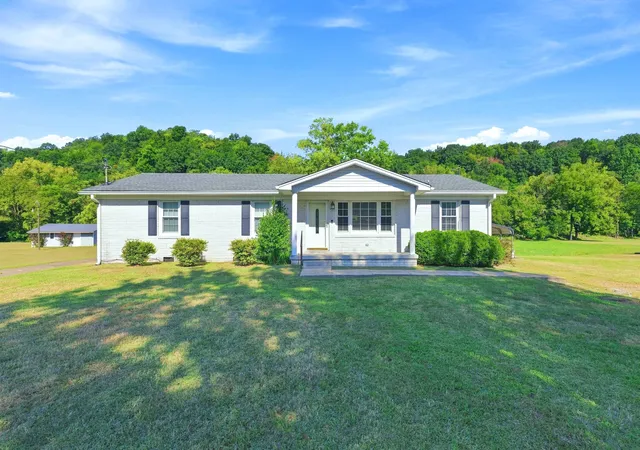 Photo 1 of Single family home for sale at 8364 Old Hwy 43, Mount Pleasant, TN 38474 | MLS# 3542382 | Listing updated on 2026-09-04