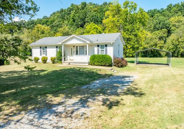 Photo 2 of Single family home for sale at 8364 Old Hwy 43, Mount Pleasant, TN 38474 | MLS# 3542382 | Listing updated on 2026-09-04