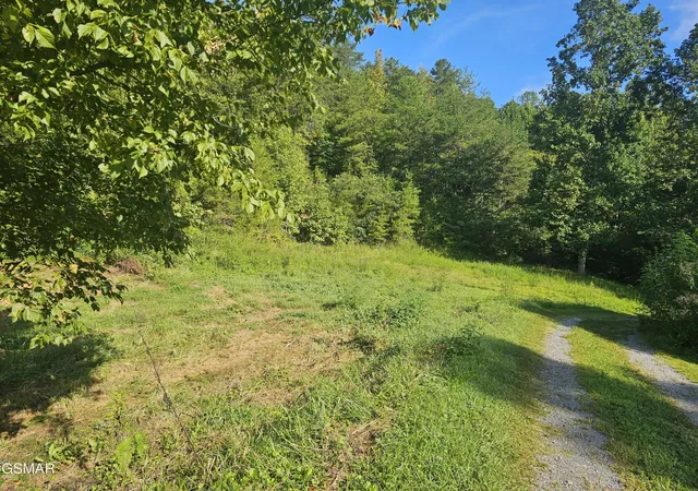 Photo 3 of Land for sale at 3 Franklin Way, Sevierville, TN 37876 | MLS# 3531086 | Listing updated on 2026-09-02
