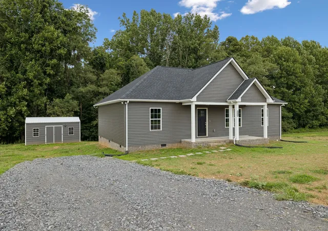 Photo 3 of Single family home for sale at 71 Iris Way, Lafayette, TN 37083 | MLS# 3531105 | Listing updated on 2026-09-02