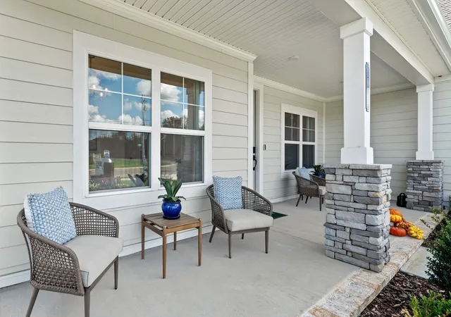 Photo 4 of Single family home for sale at 102 Cedarstone Dr, Mount Juliet, TN 37122 | MLS# 3531112 | Listing updated on 2026-09-06