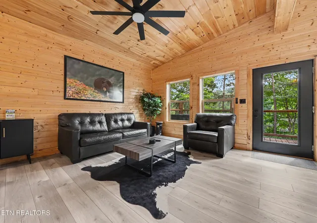 Photo 3 of Single family home for sale at 2412 Ridgehigh Pass, Sevierville, TN 37876 | MLS# 3544598 | Listing updated on 2026-10-11