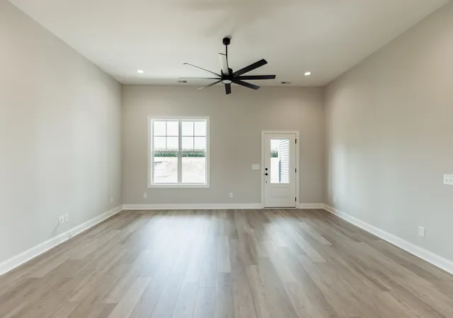 Photo 3 of Single family home for sale at 8637 Highway 52, Portland, TN 37148 | MLS# 3531186 | Listing updated on 2026-09-27