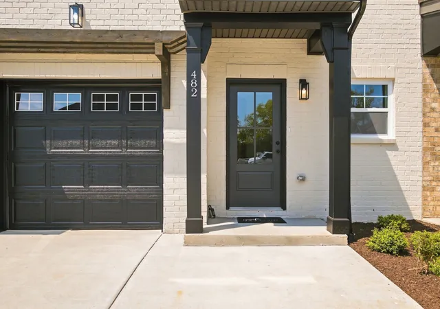 Photo 3 of Townhouse for sale at 482 Bishop Blvd, Gallatin, TN 37066 | MLS# 3531162 | Listing updated on 2026-10-07
