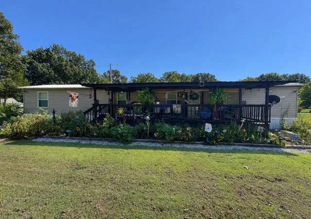 Photo 1 of Manufactured home for sale at 76 Cypress Crk Marina Rd, Linden, TN 37096 | MLS# 3543014 | Listing updated on 2026-09-07