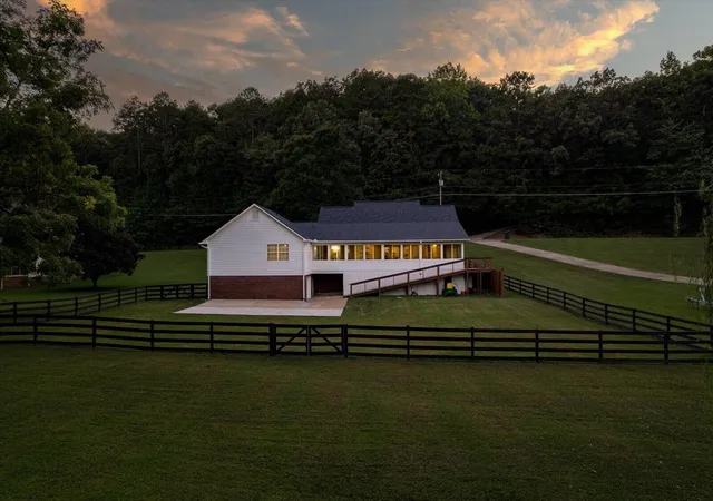 Photo 3 of Single family home for sale at 7350 Wolftever Trl, Ooltewah, TN 37363 | MLS# 3531190 | Listing updated on 2026-09-22