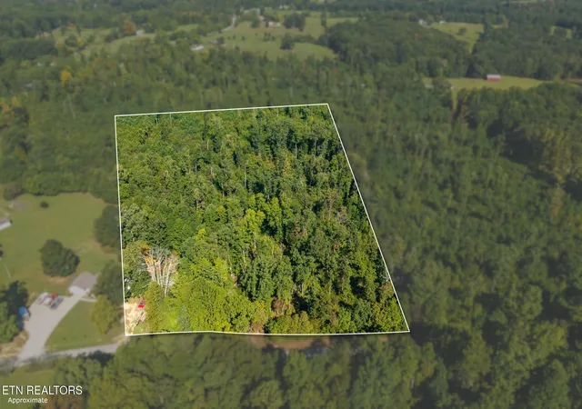 Photo 2 of Land for sale at 5 Robbins Dr, Crossville, TN 38572 | MLS# 3531202 | Listing updated on 2026-09-02