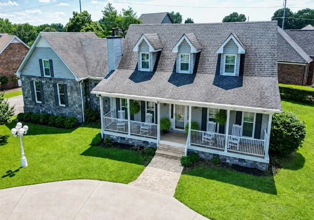 Photo 2 of Sale Pending at 131 Stonehouse Dr, Gallatin, TN 37066 | MLS# 3531308 | Listing updated on 2026-09-28