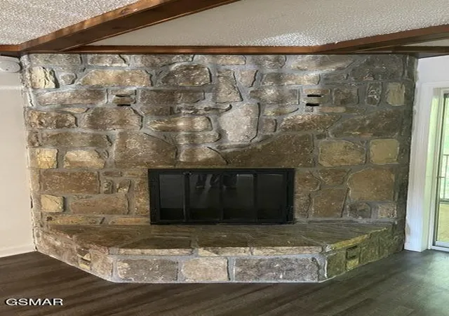 Photo 2 of Sale Pending at 221 Woodland Rd #205, Gatlinburg, TN 37738 | MLS# 3591858 | Listing updated on 2026-09-16
