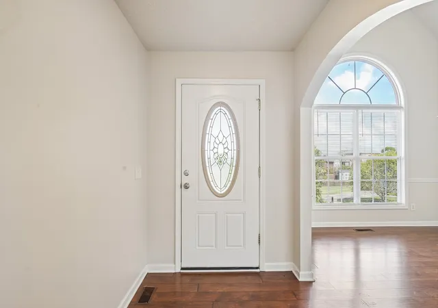 Photo 3 of Single family home for sale at 502 Largo Vista Dr, Lebanon, TN 37087 | MLS# 3541427 | Listing updated on 2026-09-04