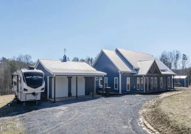 Photo 2 of Single family home for sale at 5146 Griffith Rd, Pikeville, TN 37367 | MLS# 3531286 | Listing updated on 2026-09-03