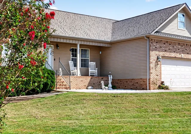 Photo 4 of Single family home for sale at 3896 Binns Ml Rd, Herndon, KY 42236 | MLS# 3531669 | Listing updated on 2026-09-05
