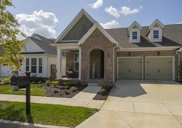 Photo 2 of Single family home for sale at 109 Saddlewood Ln, Hendersonville, TN 37075 | MLS# 3541024 | Listing updated on 2026-09-03