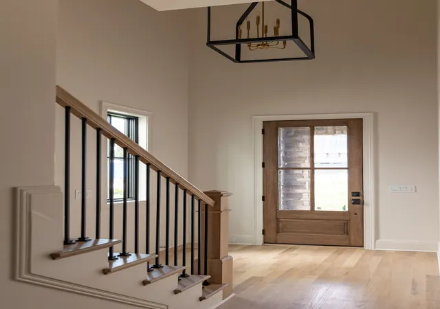 Photo 3 of Single family home for sale at 934 Crescent Hl Rd, Nashville, TN 37206 | MLS# 3546021 | Listing updated on 2026-10-05